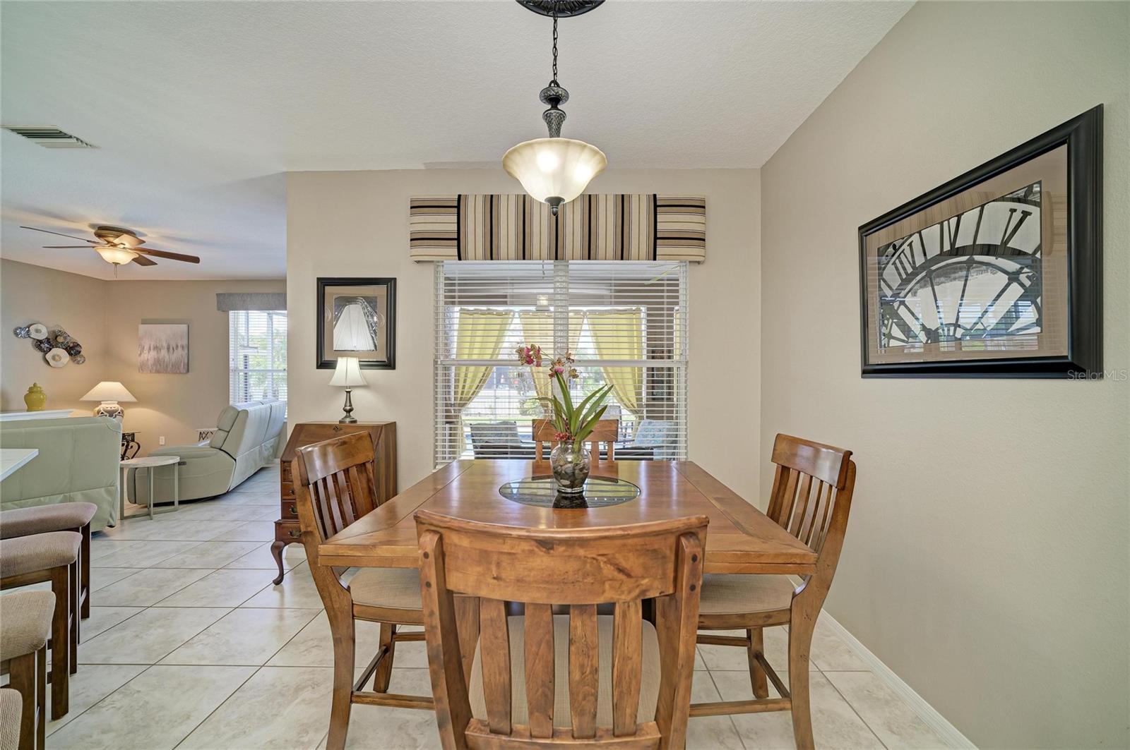 1401 Pinyon Pine Dr Property Photo 16
