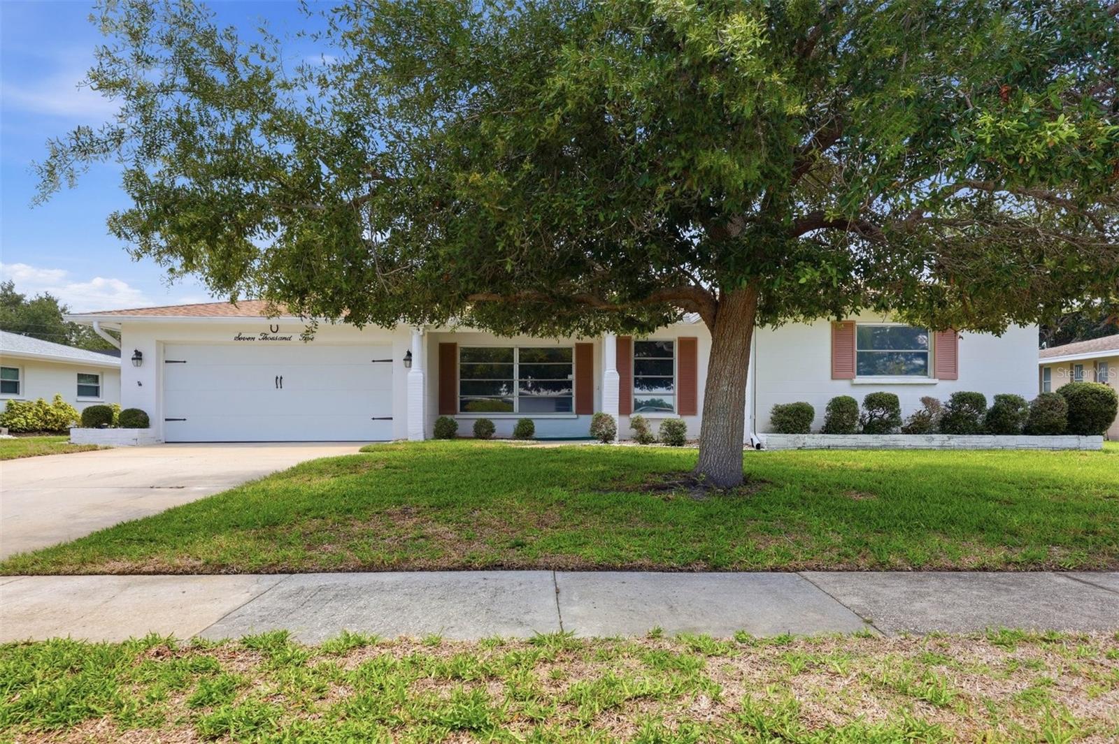 7005 Antigua Pl Property Photo 2