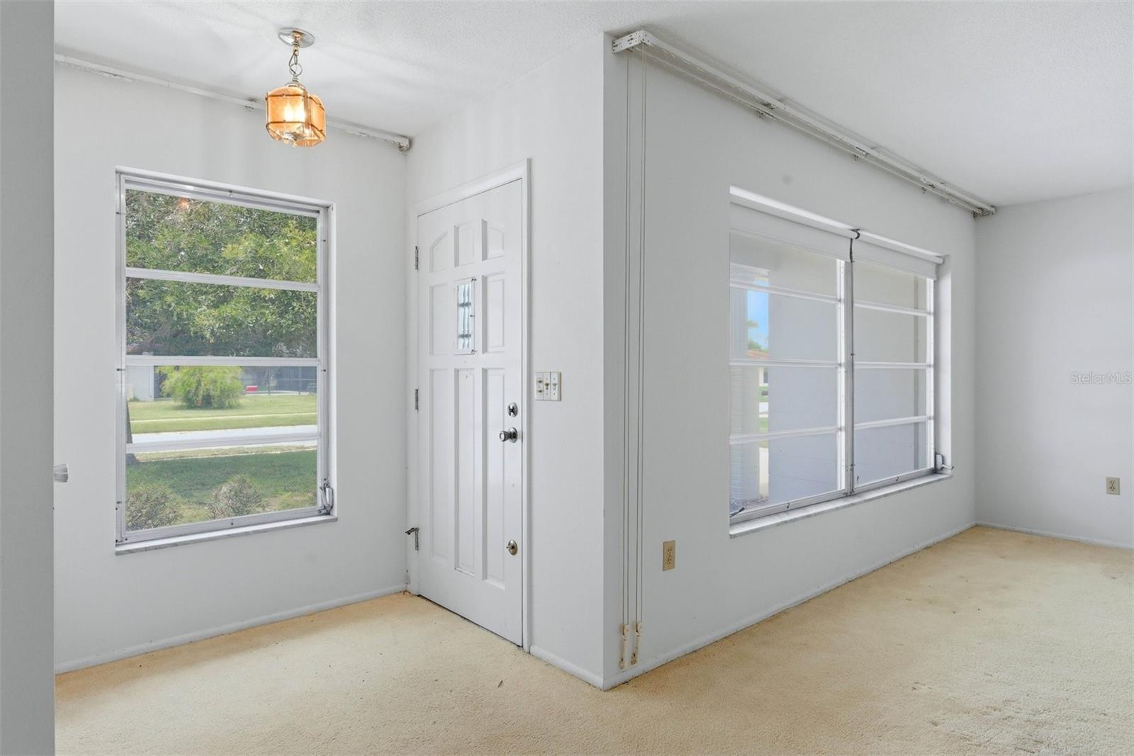 7005 Antigua Pl Property Photo 5