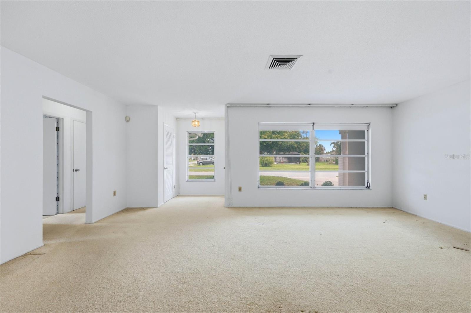 7005 Antigua Pl Property Photo 8
