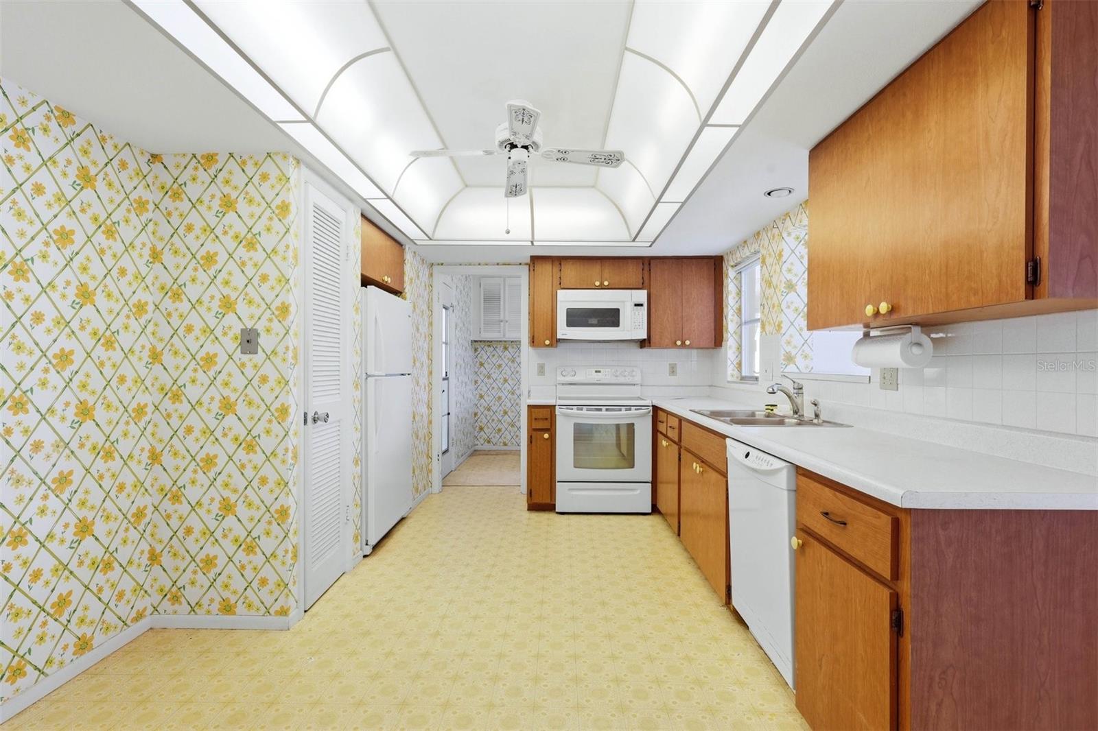 7005 Antigua Pl Property Photo 13