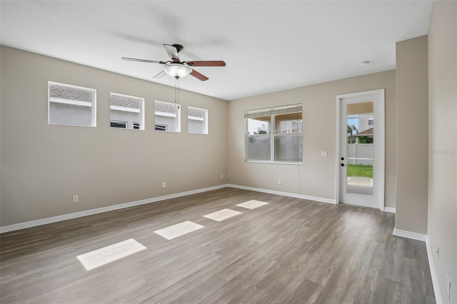 11418 56th Street Cir E Property Photo 18
