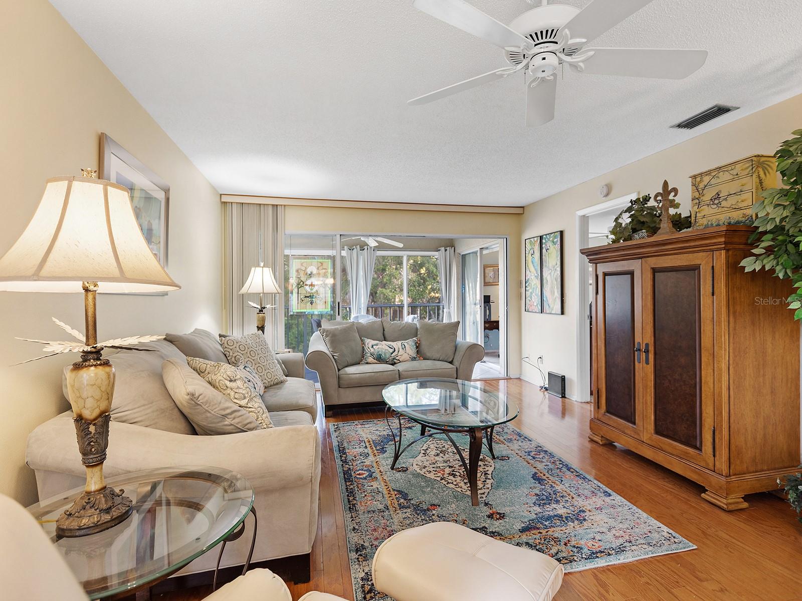 4415 Longmeadow #44 Property Photo 13