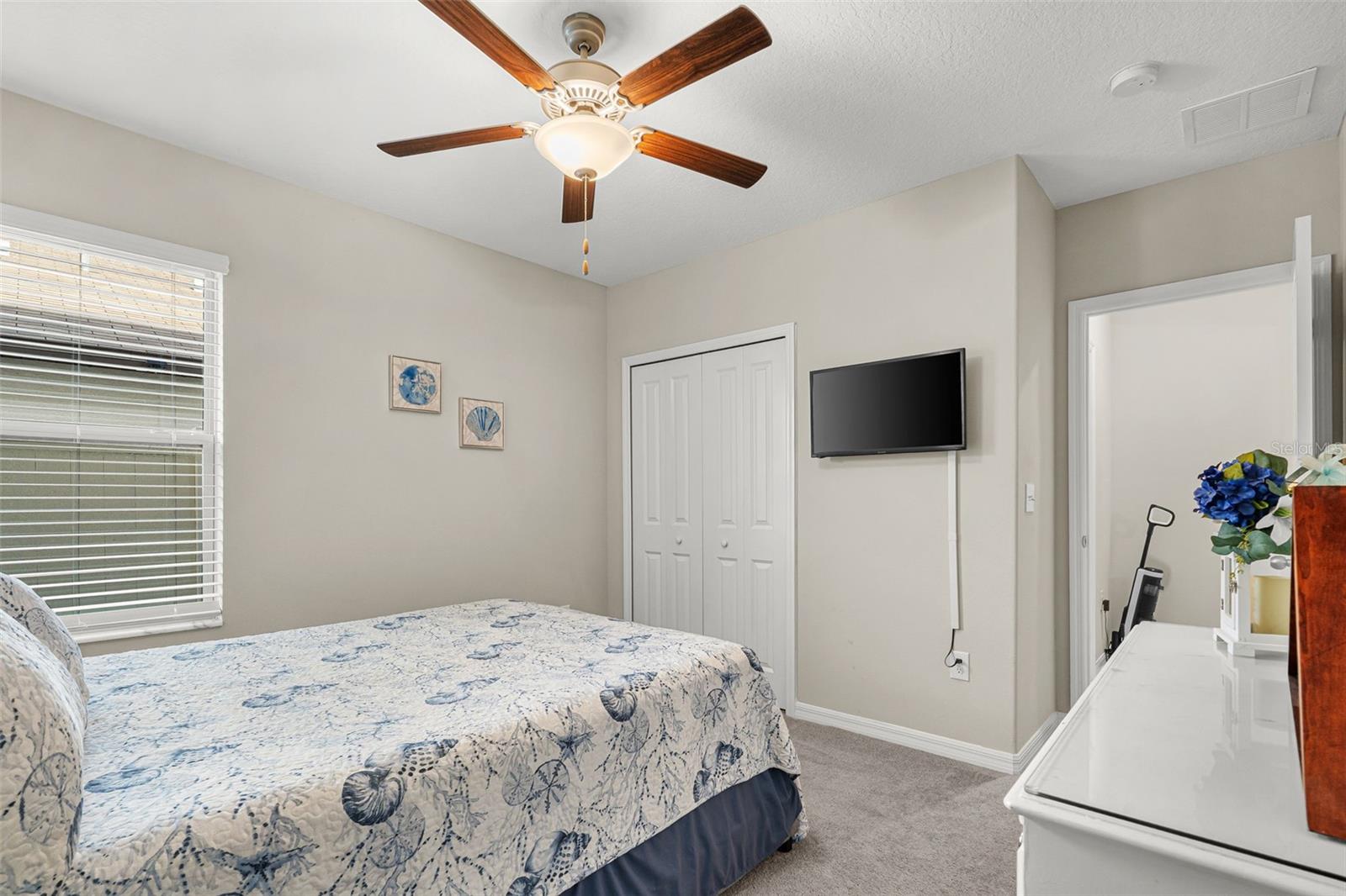 9823 Lemon Drop Loop Property Photo 16