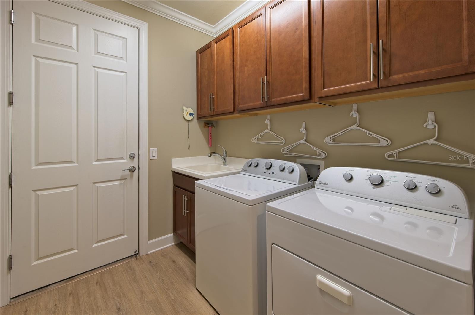 16918 Loudon Pl Property Photo 28
