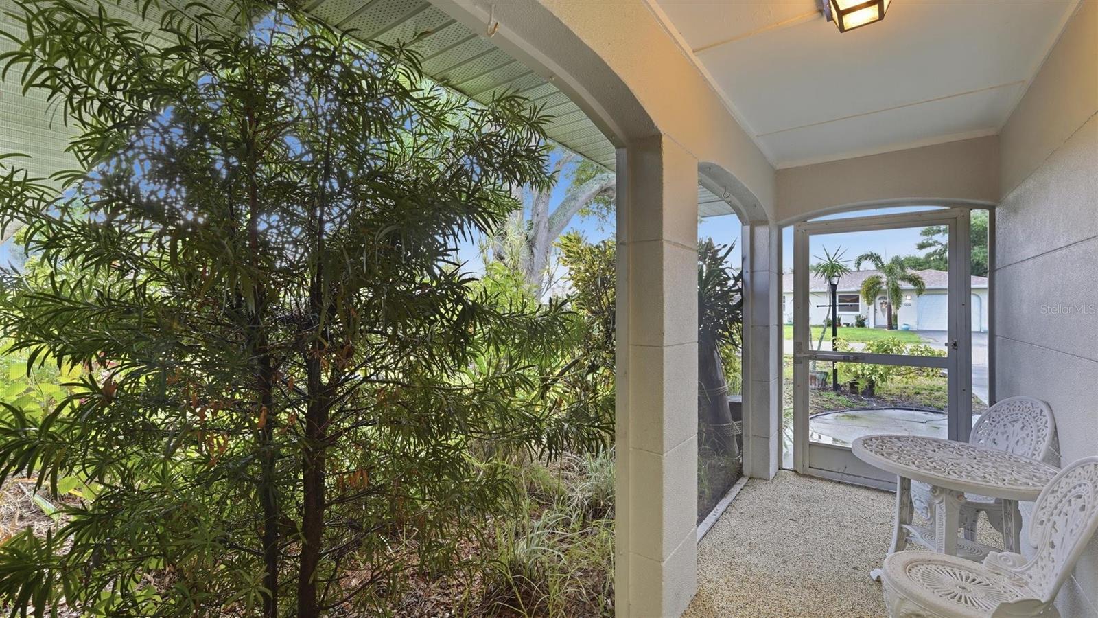 1329 Nantucket Rd Property Photo 2