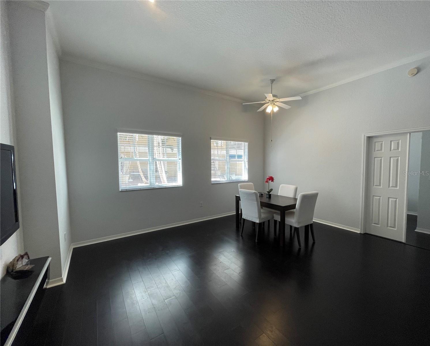1064 N Tamiami Trl #1122 Property Photo 13