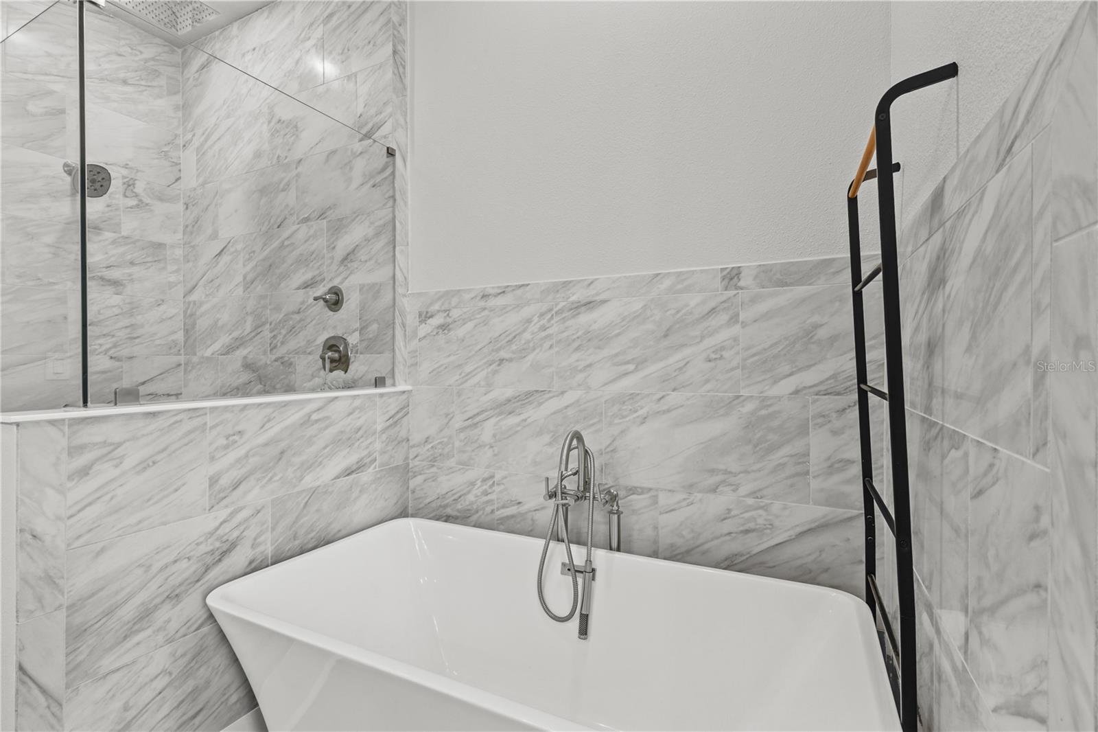 501 Lafayette Ct Property Photo 30