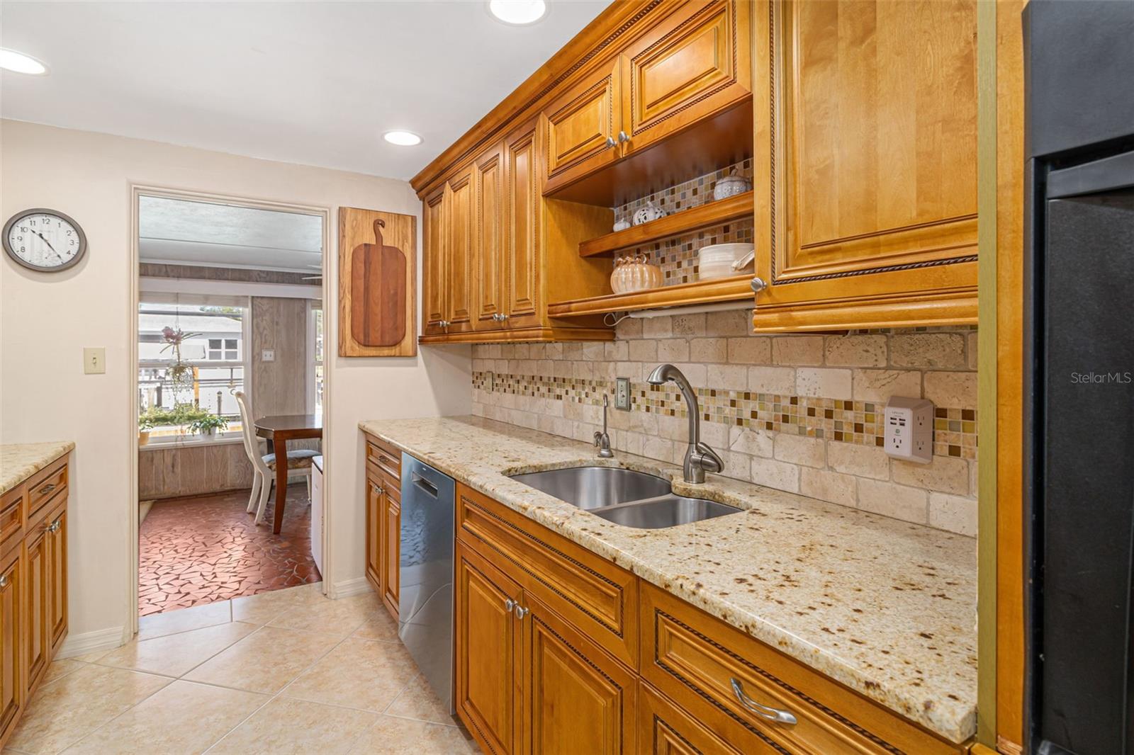 302 Bryn Mawr Is Property Photo 14