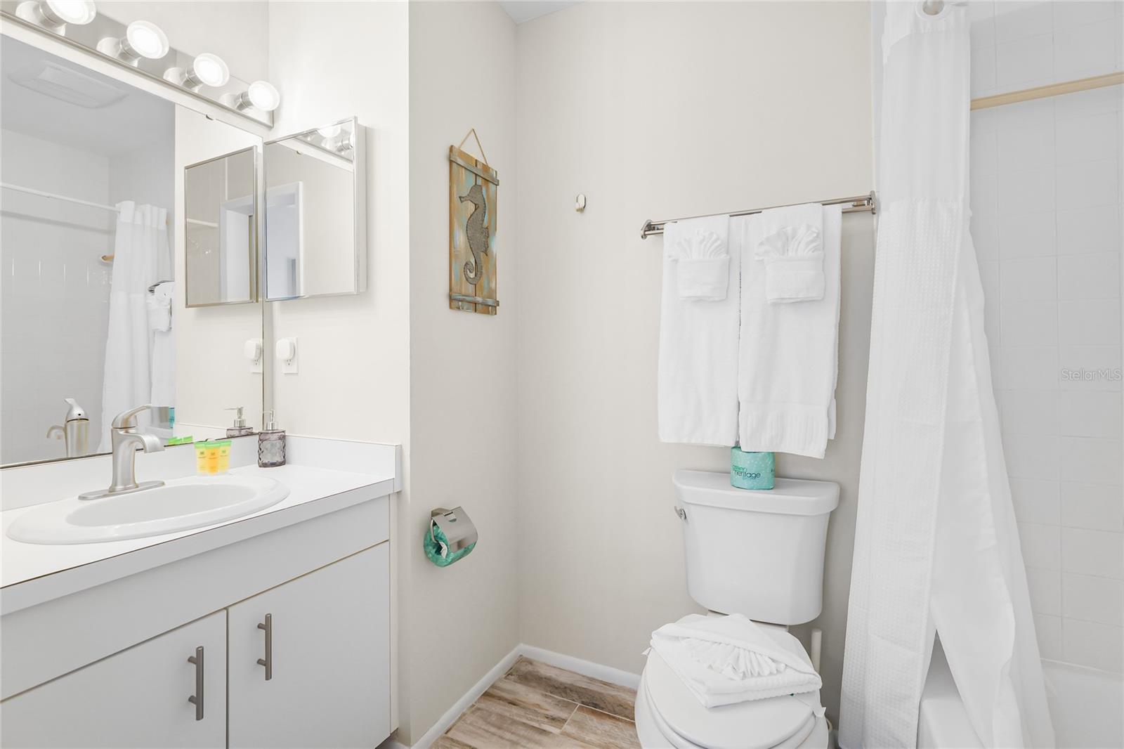 6250 Holmes Blvd #24 Property Photo 19