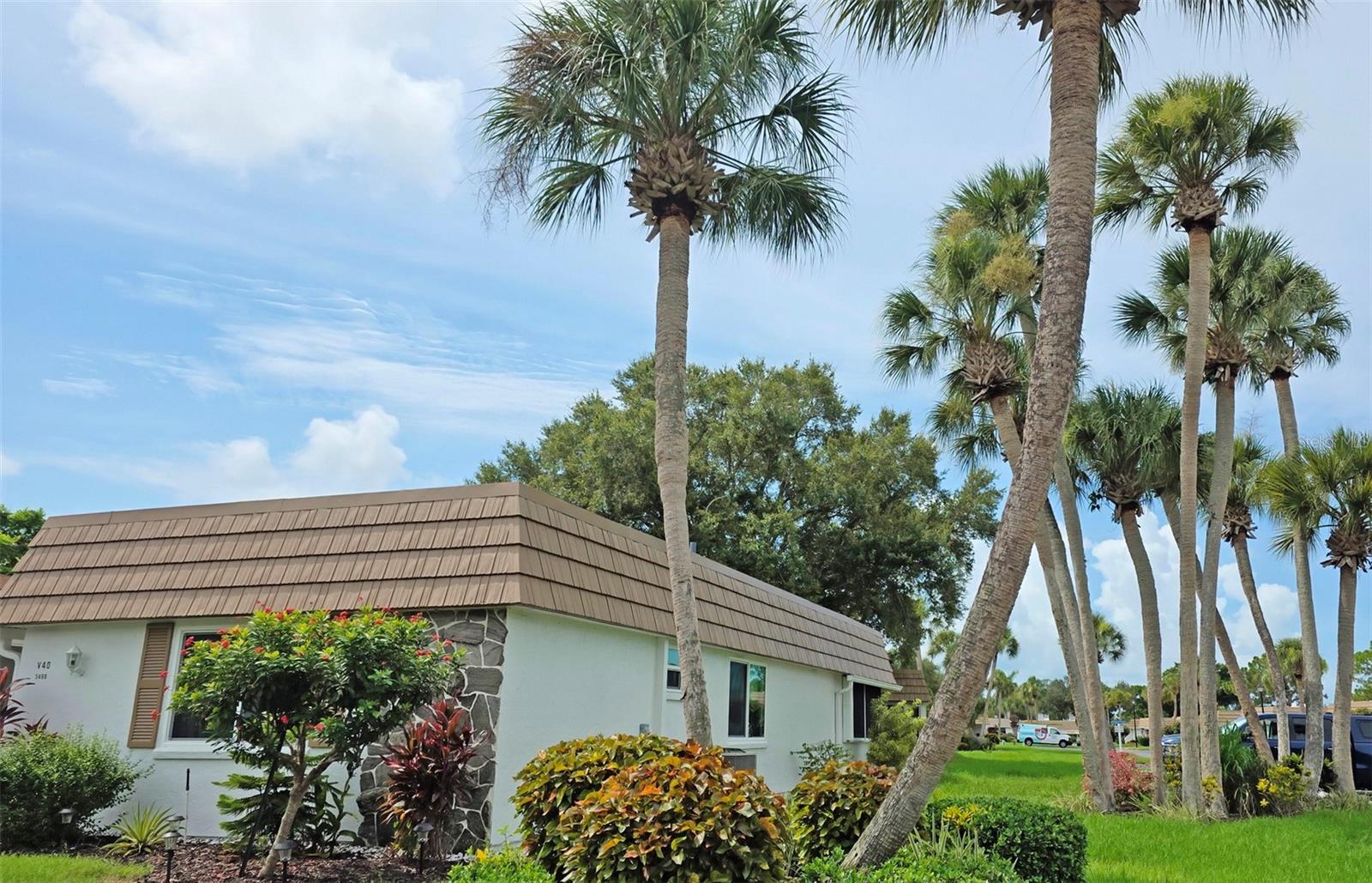 5468 Riverbluff Cir #v-40 Property Photo 2