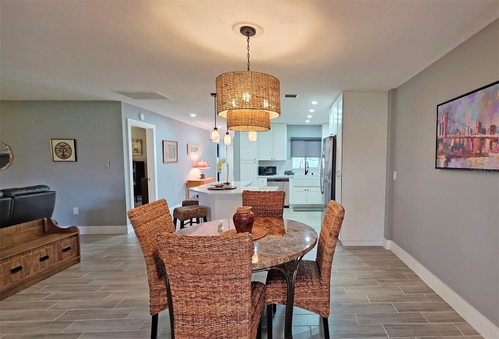 5468 Riverbluff Cir #v-40 Property Photo 7