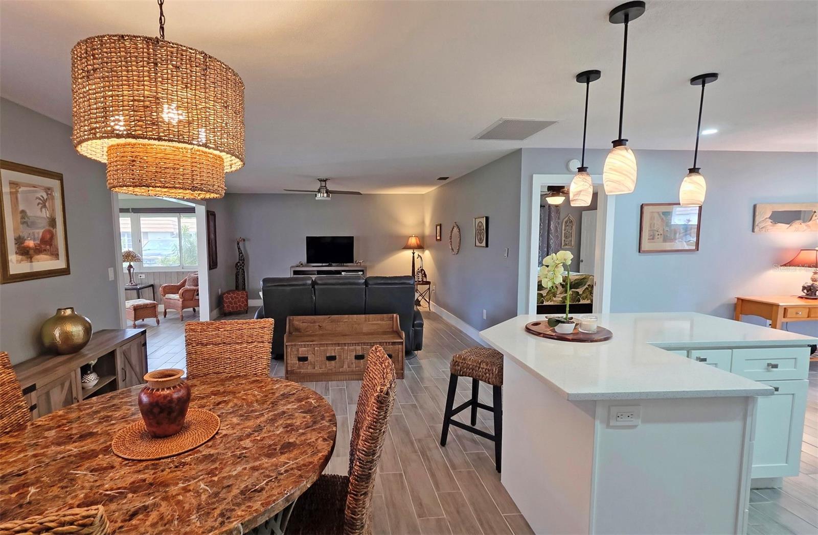 5468 Riverbluff Cir #v-40 Property Photo 8