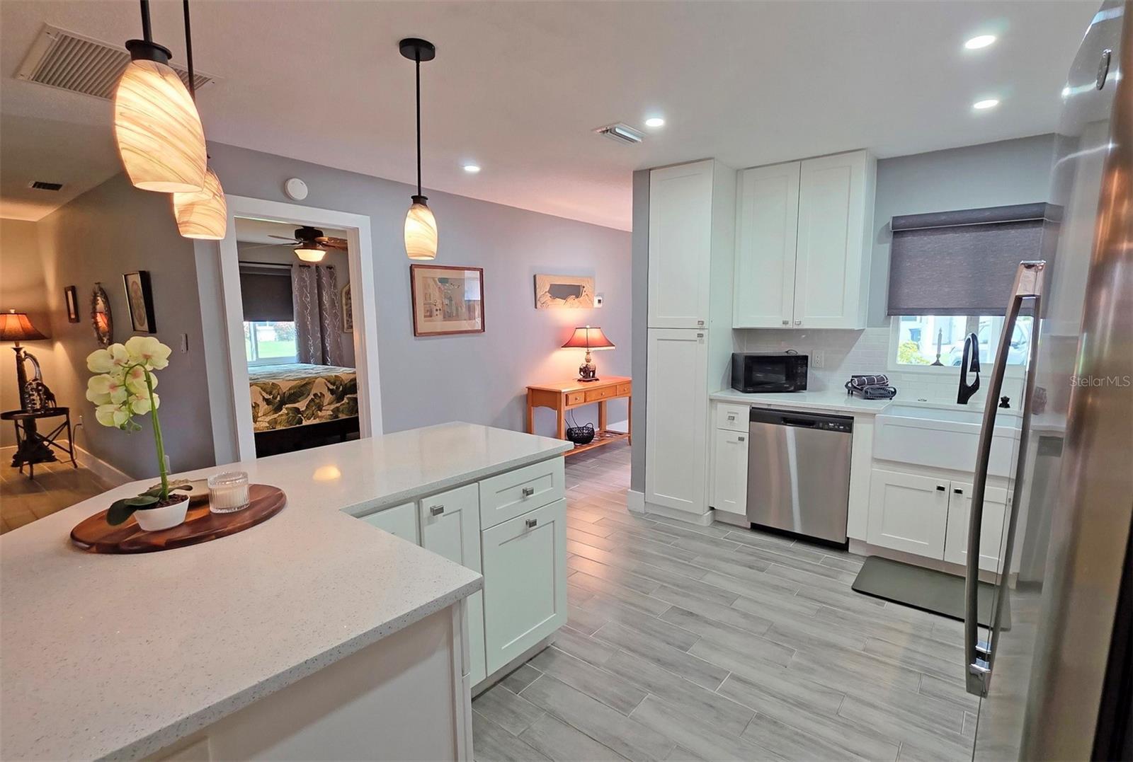 5468 Riverbluff Cir #v-40 Property Photo 10