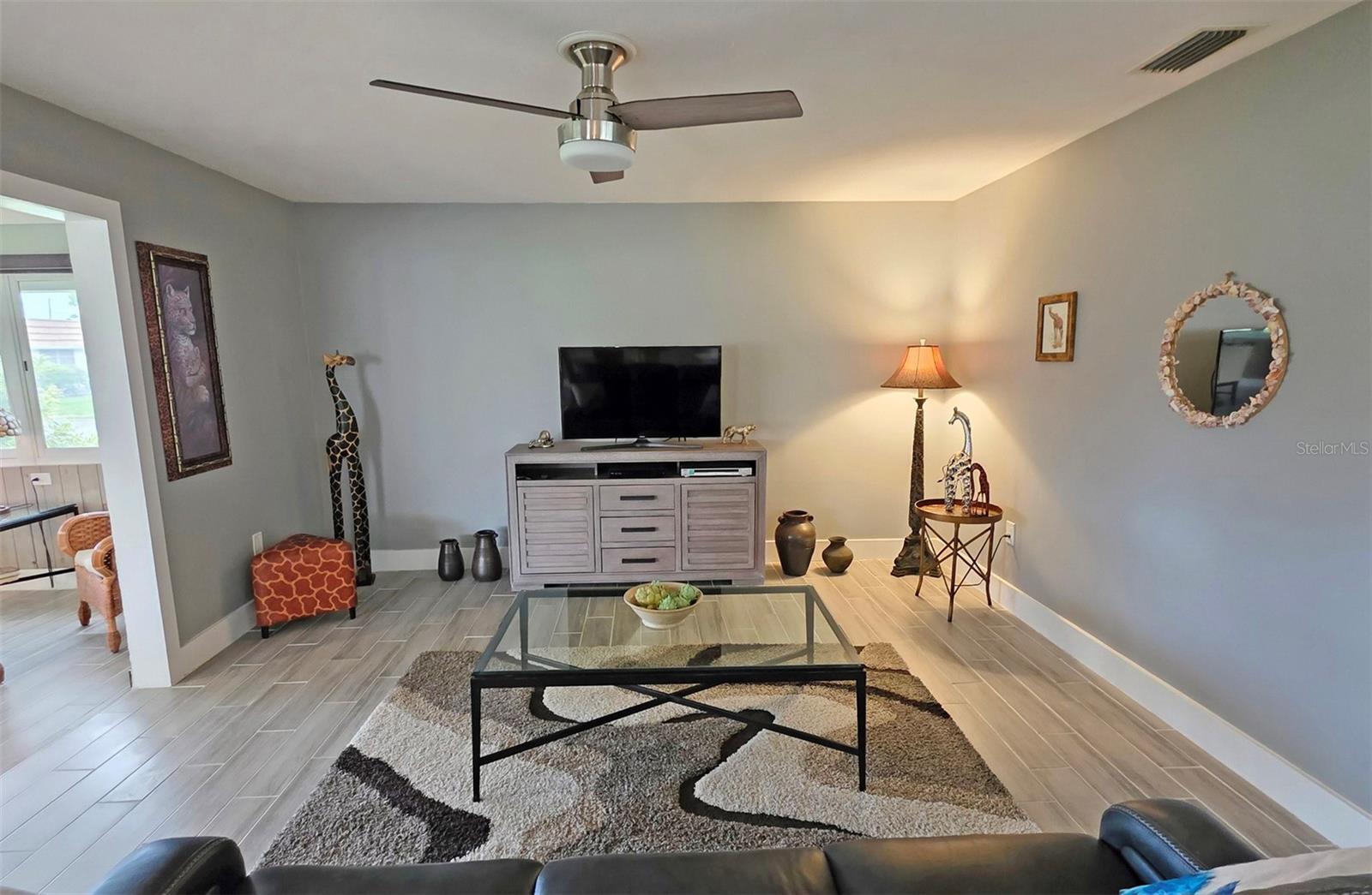 5468 Riverbluff Cir #v-40 Property Photo 13