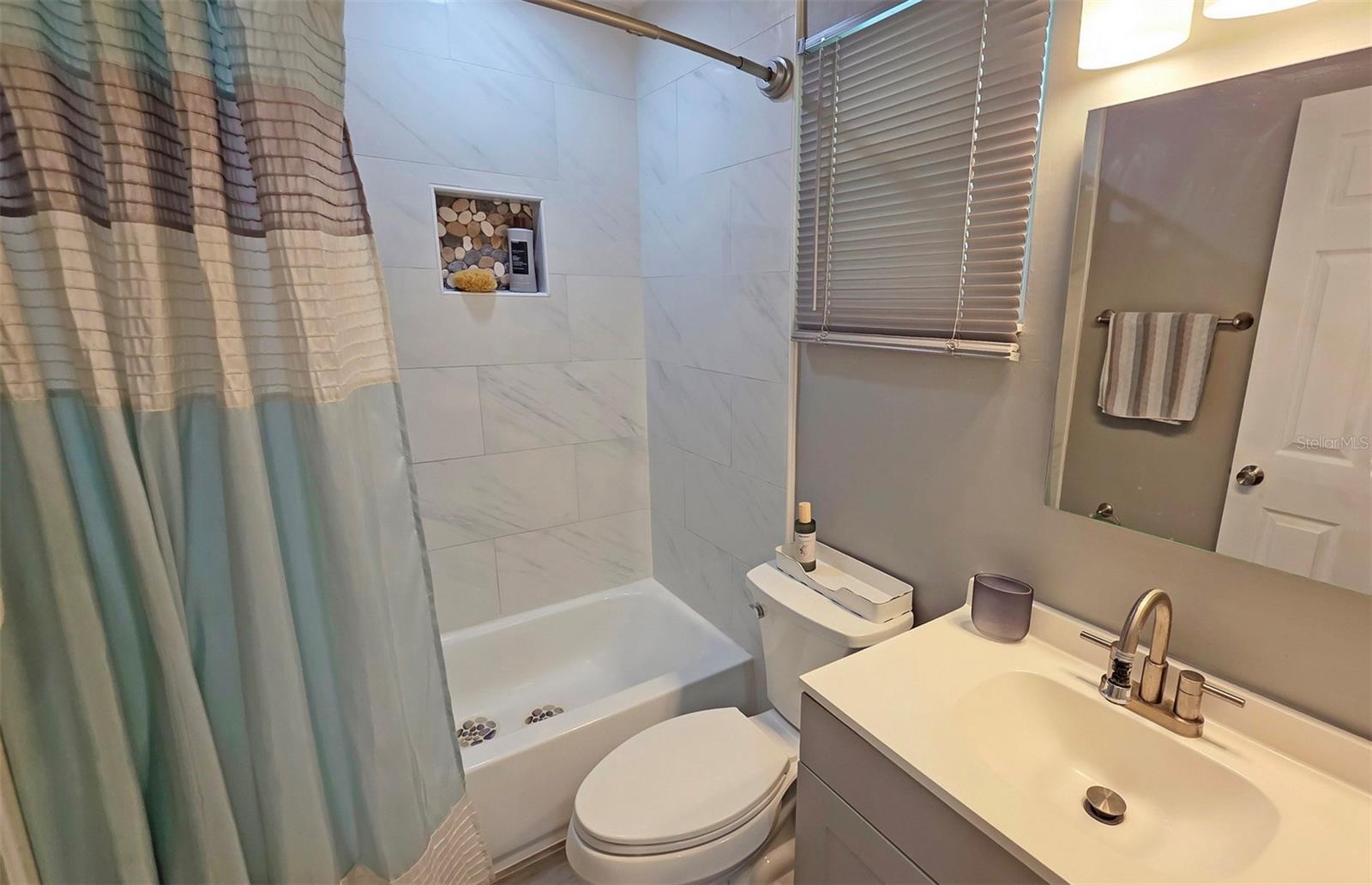 5468 Riverbluff Cir #v-40 Property Photo 29