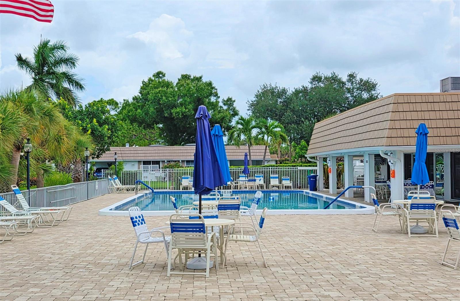 5468 Riverbluff Cir #v-40 Property Photo 35