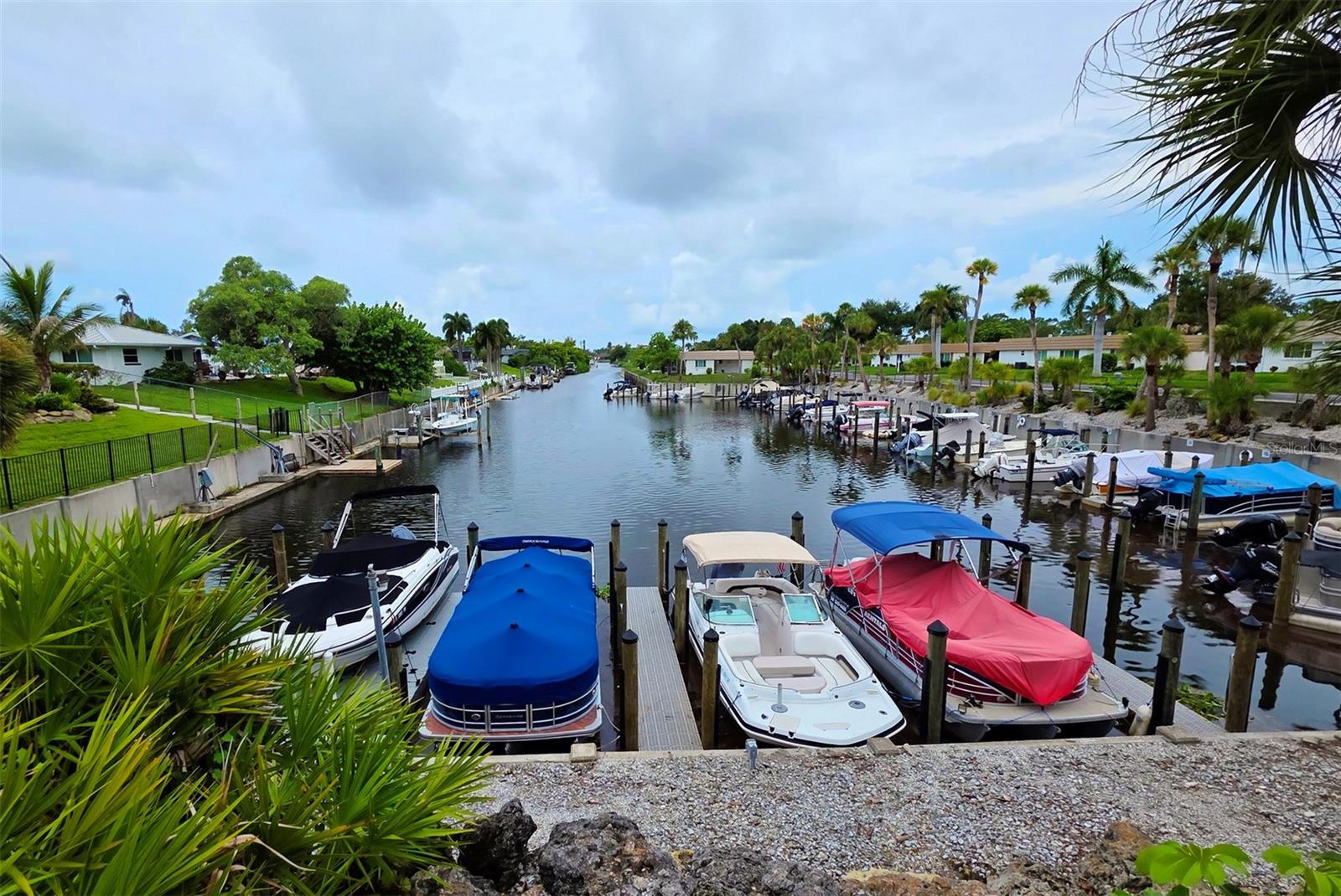 5468 Riverbluff Cir #v-40 Property Photo 42