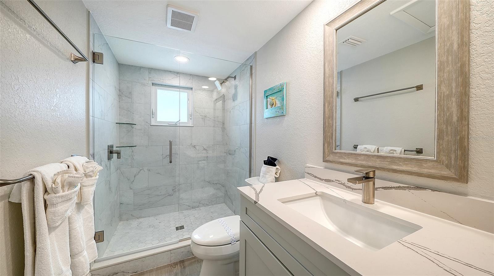 6154 Midnight Pass Rd #b5 Property Photo 7