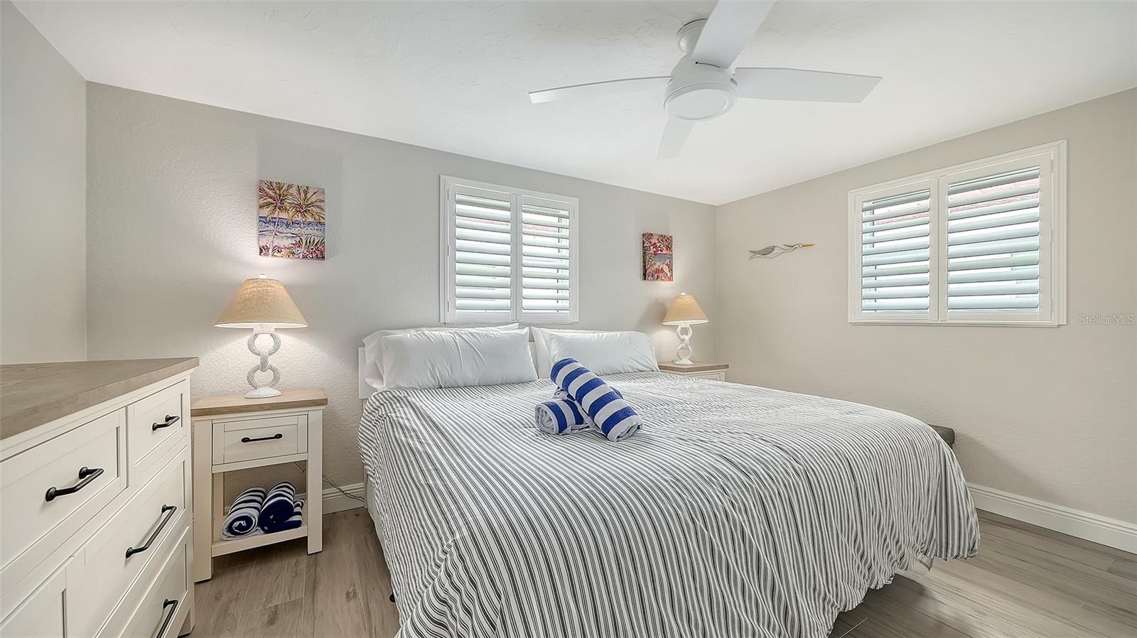 6154 Midnight Pass Rd #b5 Property Photo 19