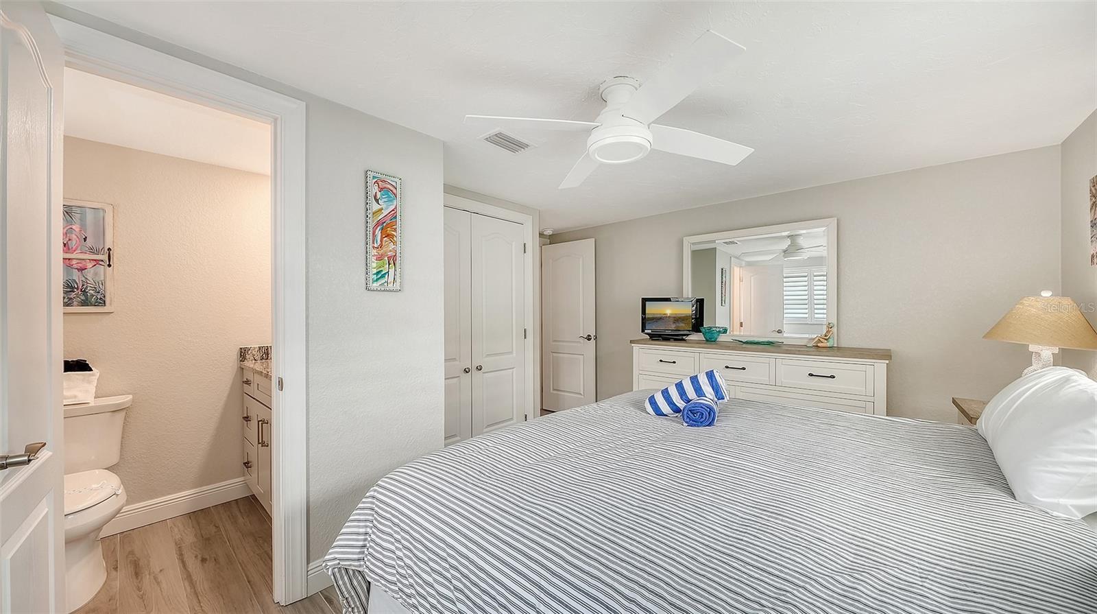 6154 Midnight Pass Rd #b5 Property Photo 20