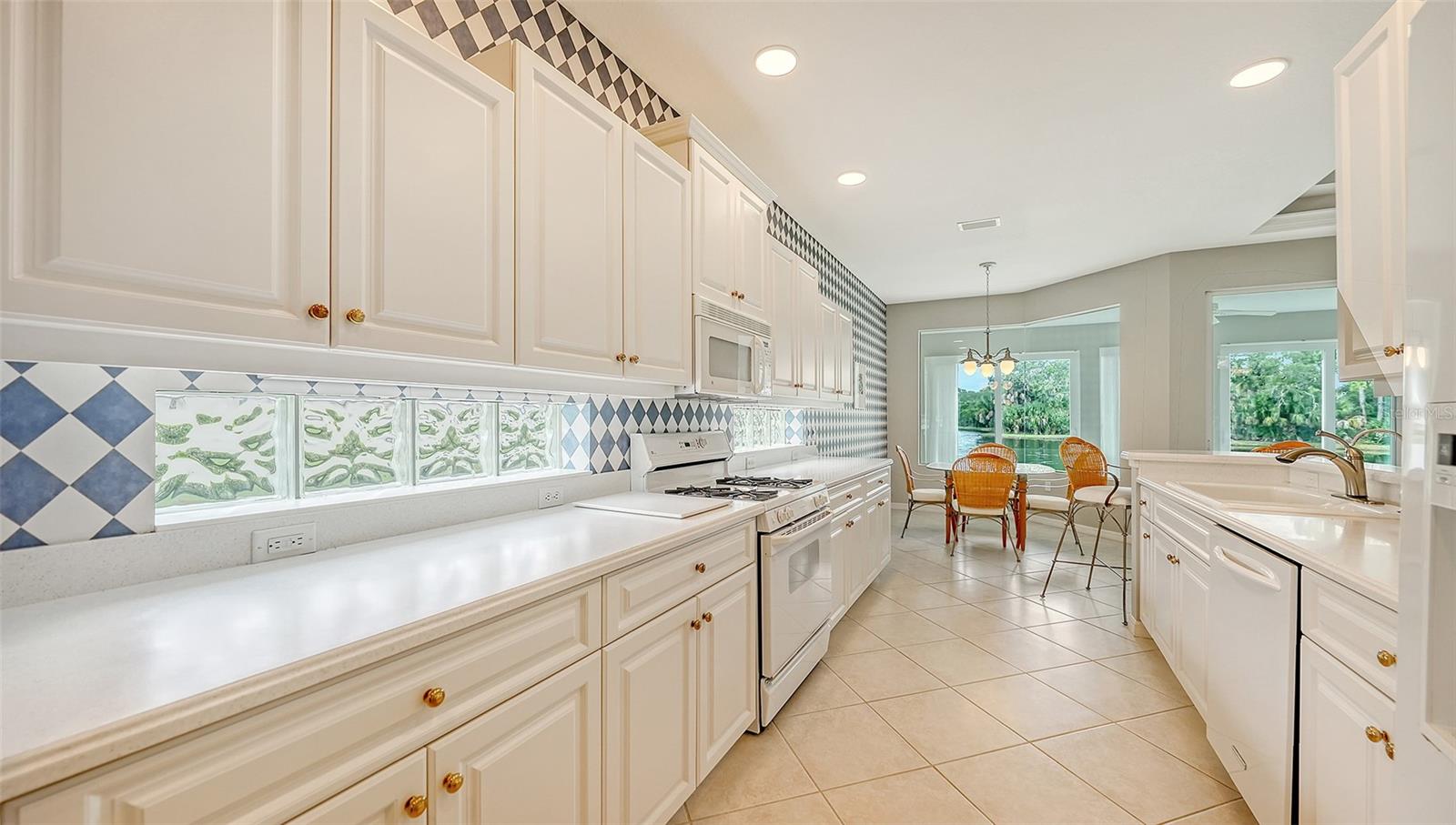 8224 Nice Way Property Photo 15