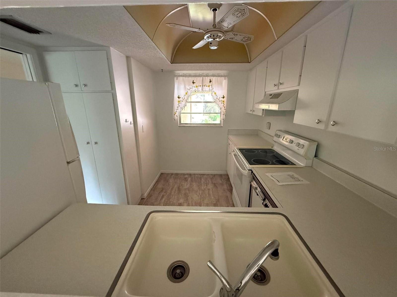 2536 Clubhouse Cir #202 Property Photo 8