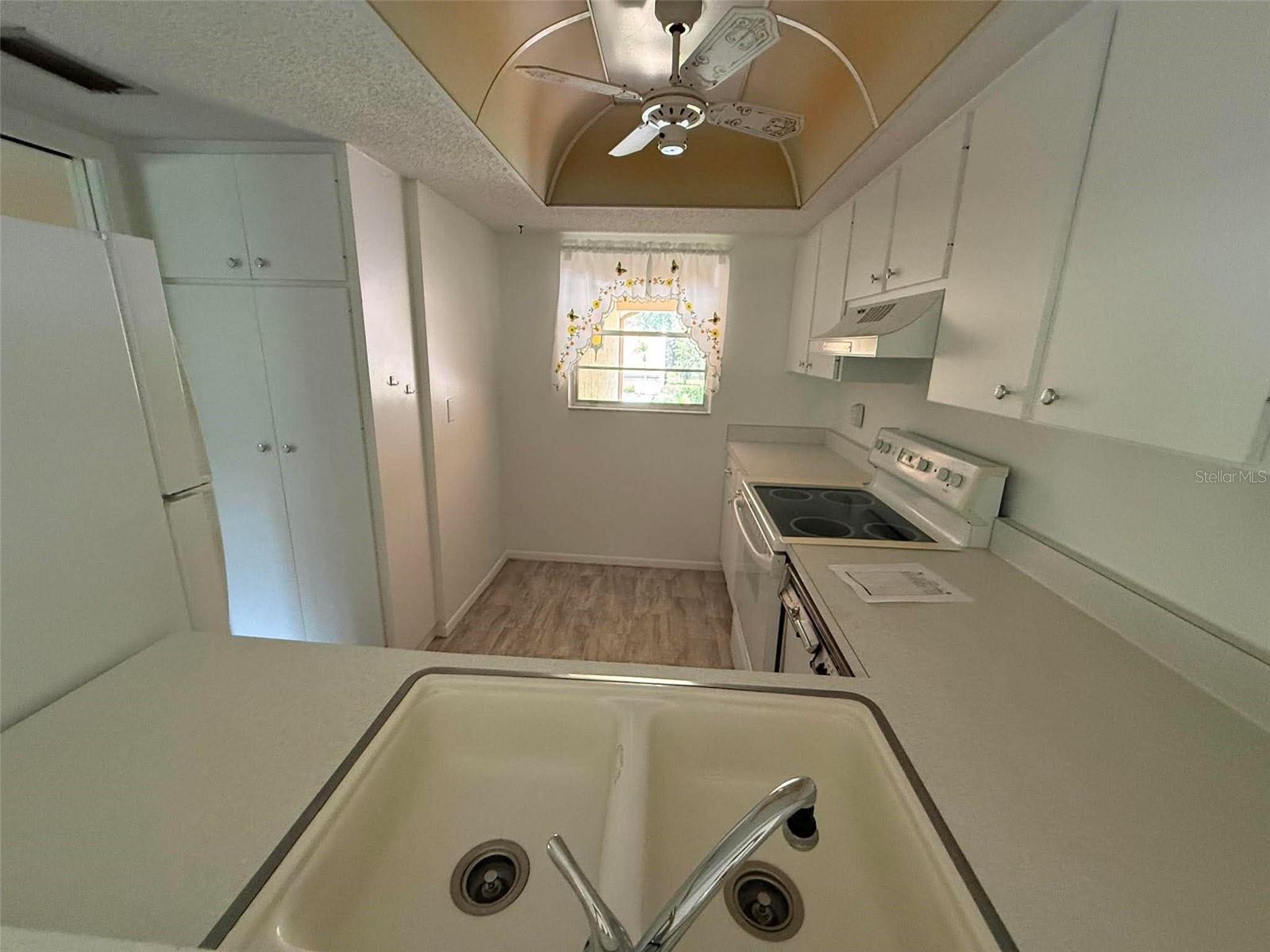 2536 Clubhouse Cir #202 Property Photo 9