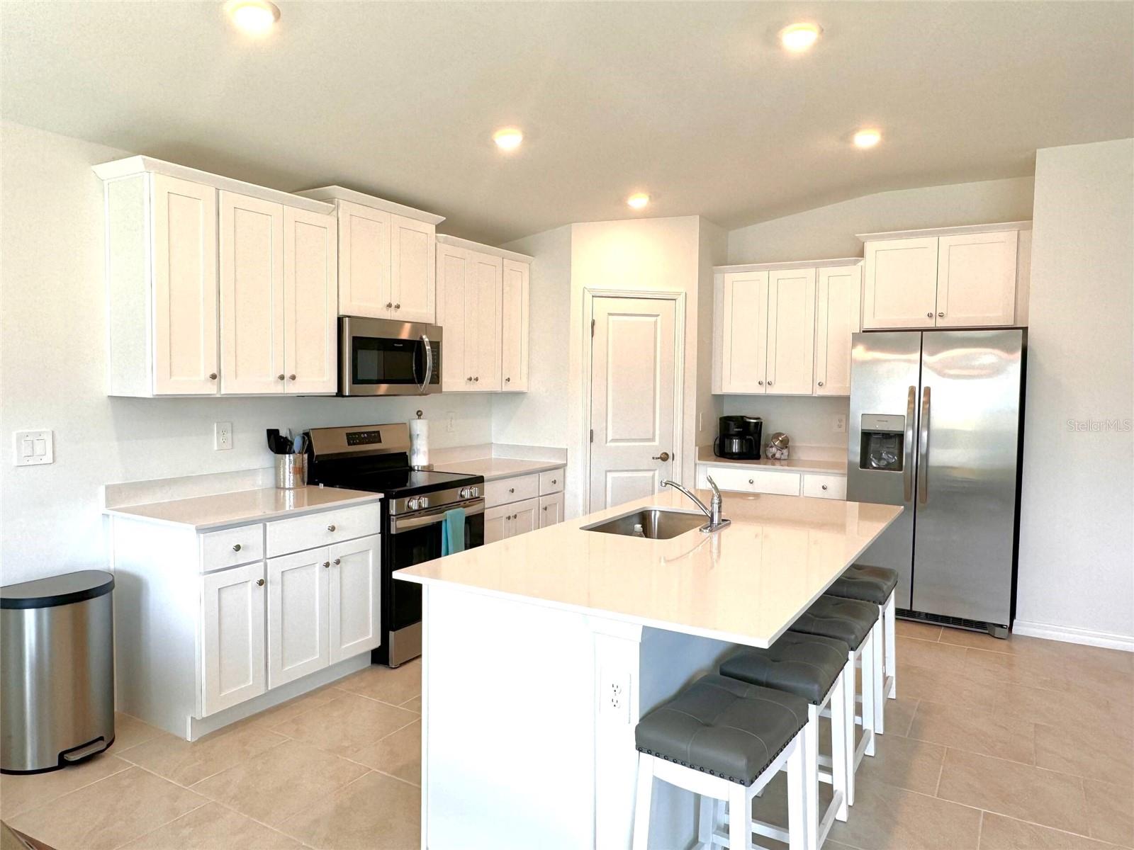 1207 Sheehan Blvd Property Photo 9