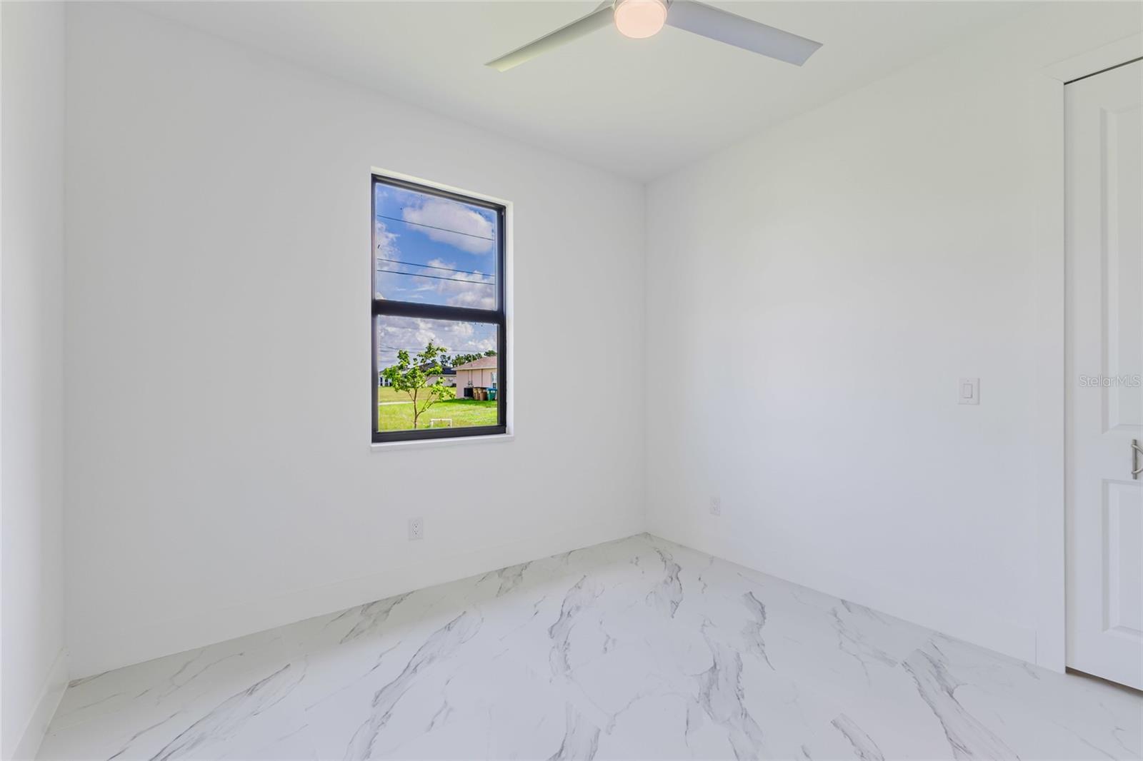 1817 Kismet Pkwy W Property Photo 32