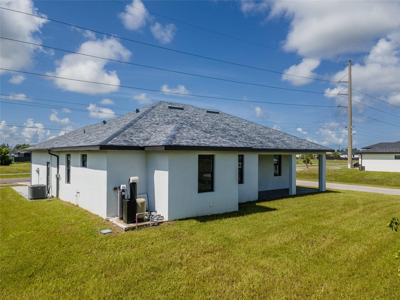 1817 Kismet Pkwy W Property Photo 43