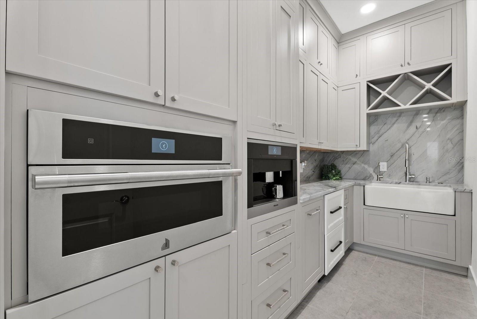 8129 Nevis Run Property Photo 20
