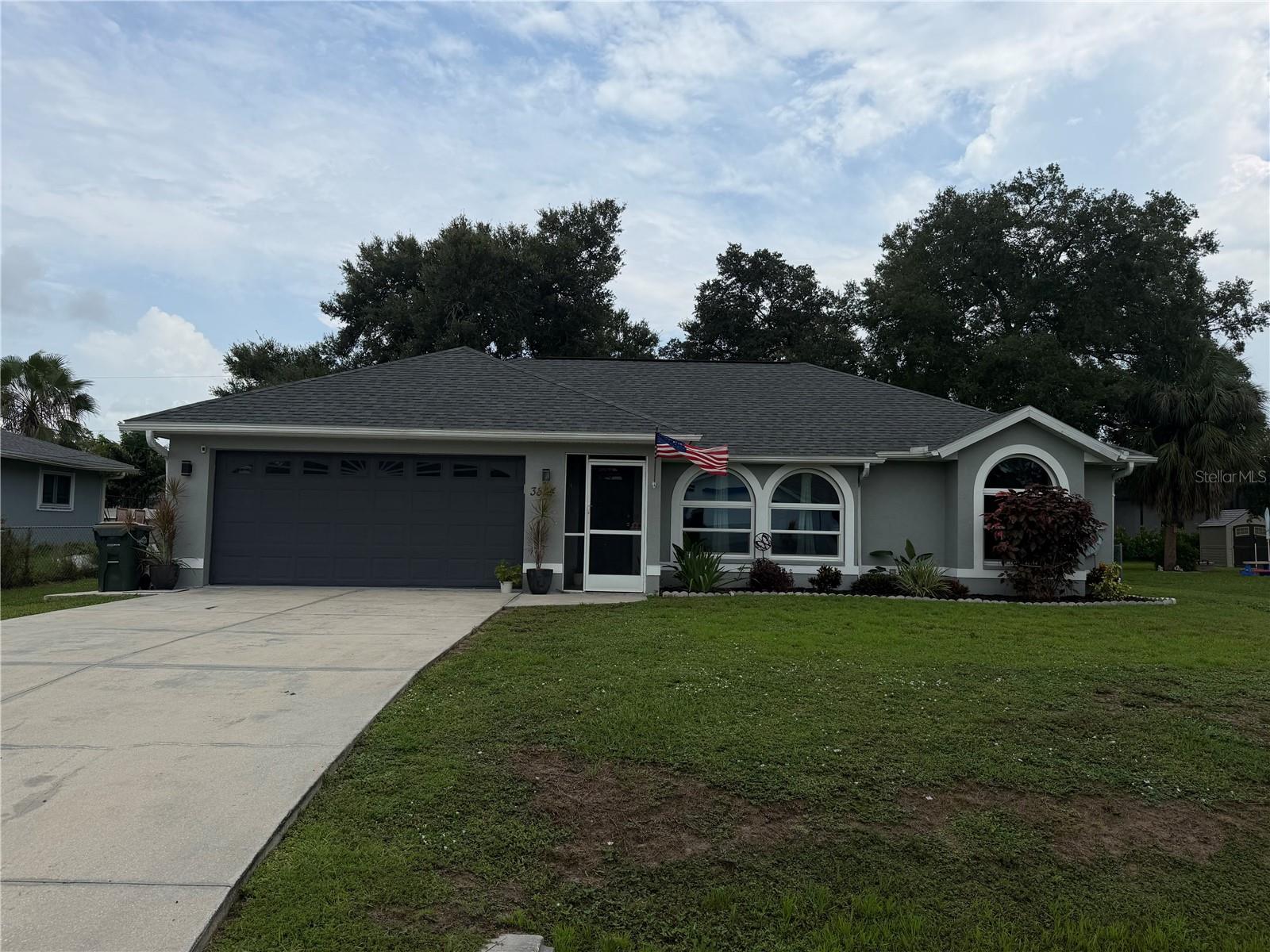 3824 Holin Ln Property Photo 1