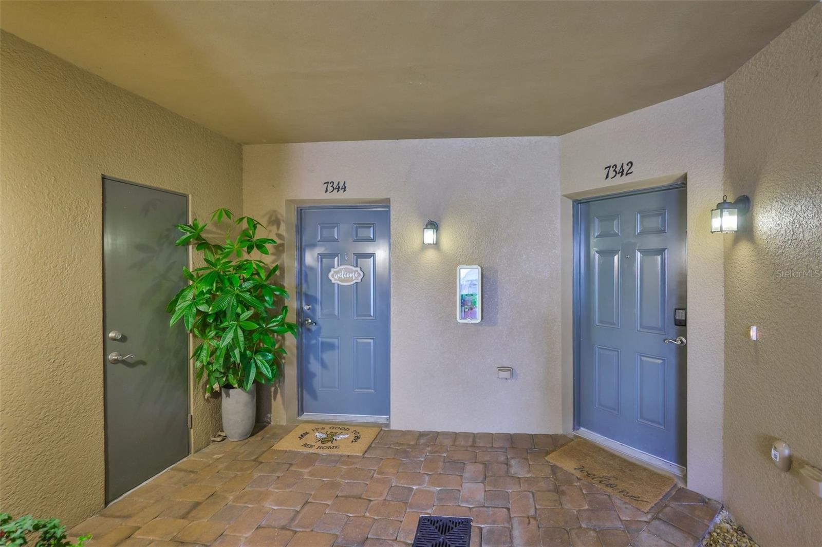 7344 Skybird Rd Property Photo 3