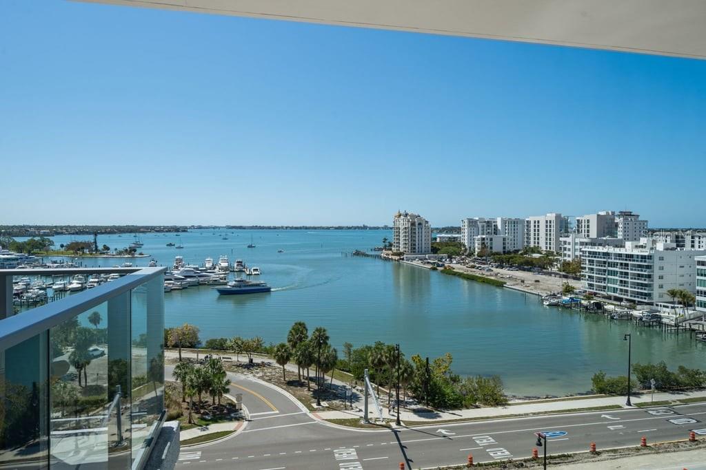 1155 N Gulfstream Ave #802 Property Photo 46