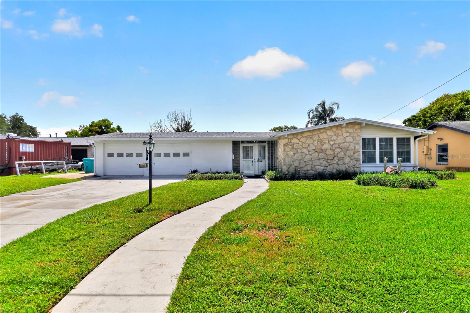 2604 Reef Ct Property Photo 1