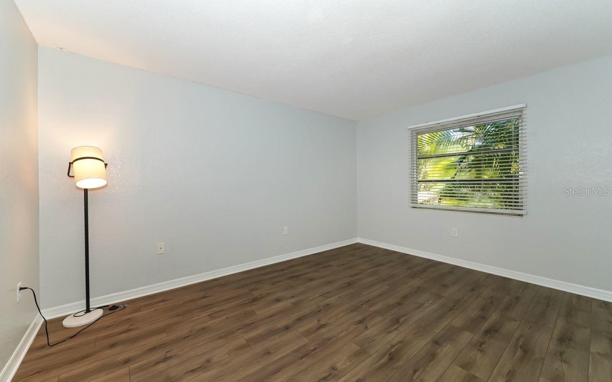 942 La Costa Cir #9 Property Photo 13