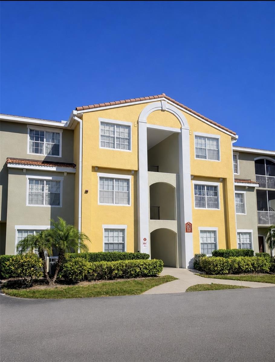 5601 Bentgrass Dr #10-202 Property Photo