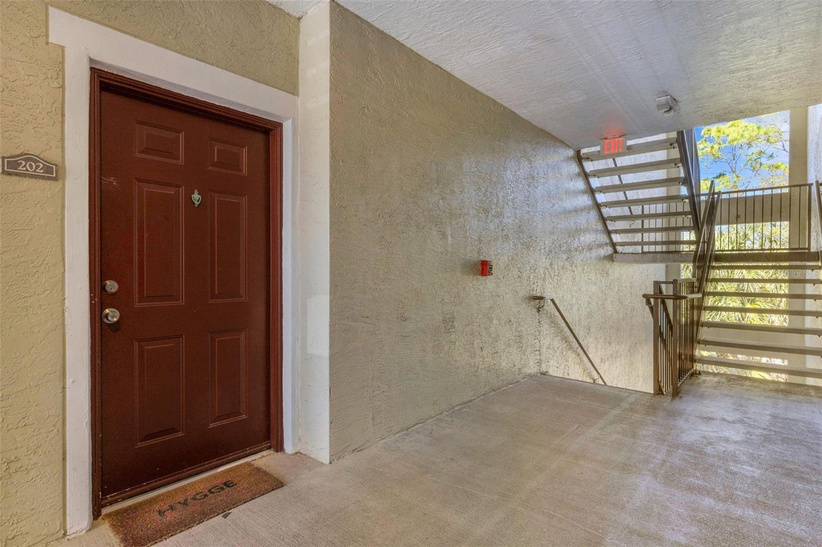 5601 Bentgrass Dr #10-202 Property Photo 5