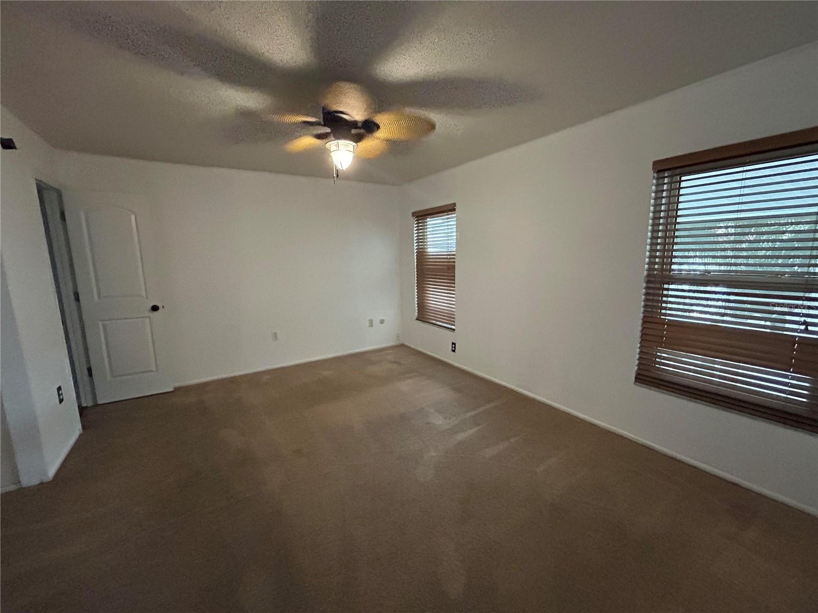 3710 31st Ave W Property Photo 5