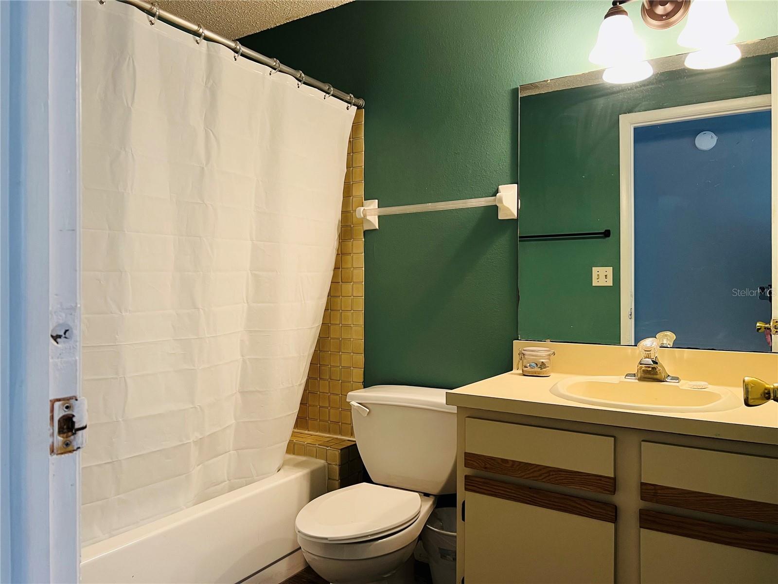 5026 Water Oak Dr #208 Property Photo 29