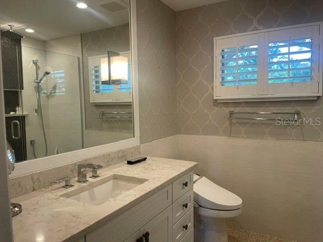 2253 Valencia Dr Property Photo 35