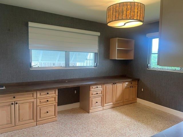 2253 Valencia Dr Property Photo 37