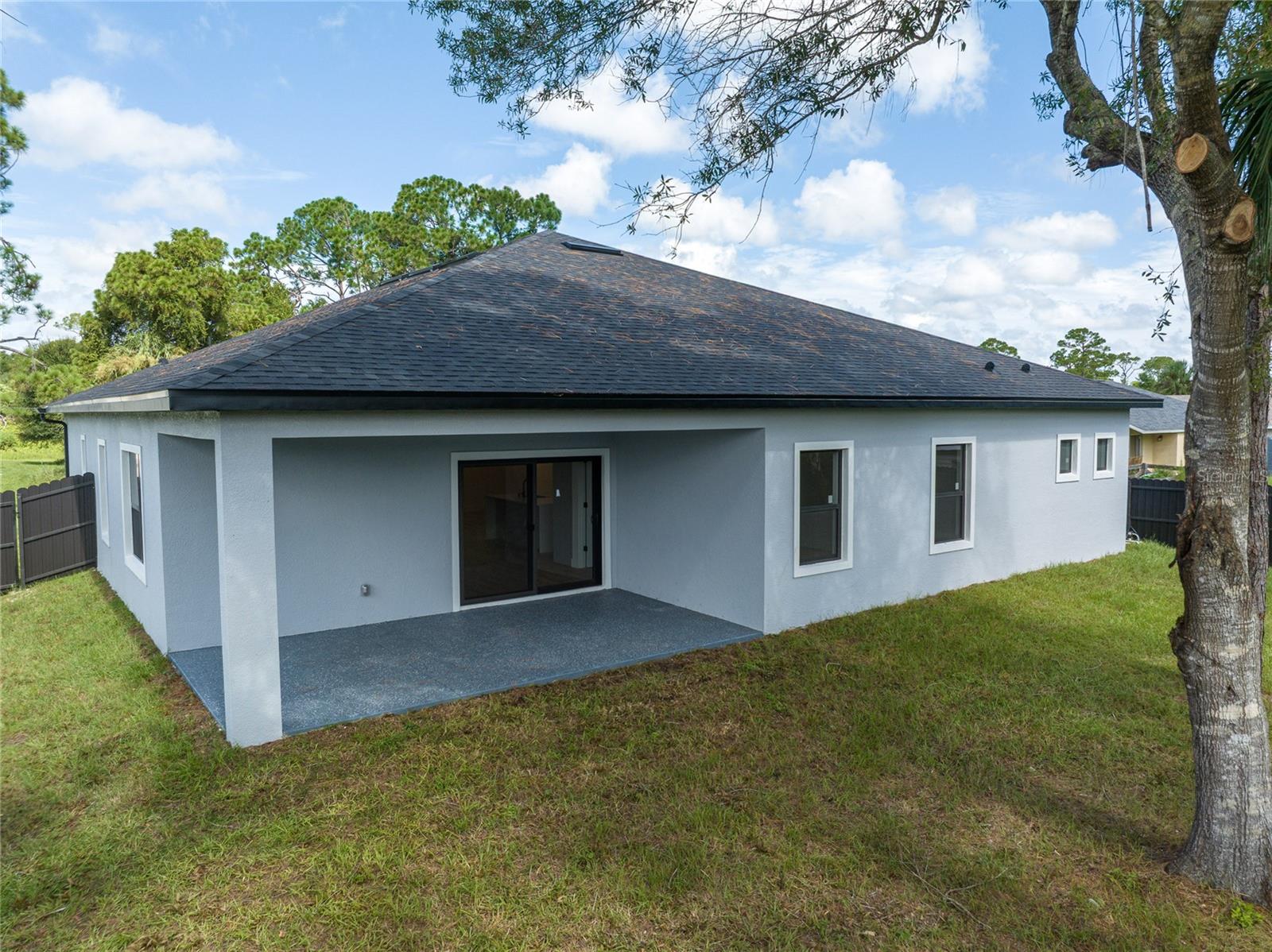 1274 Ronald St Property Photo 45
