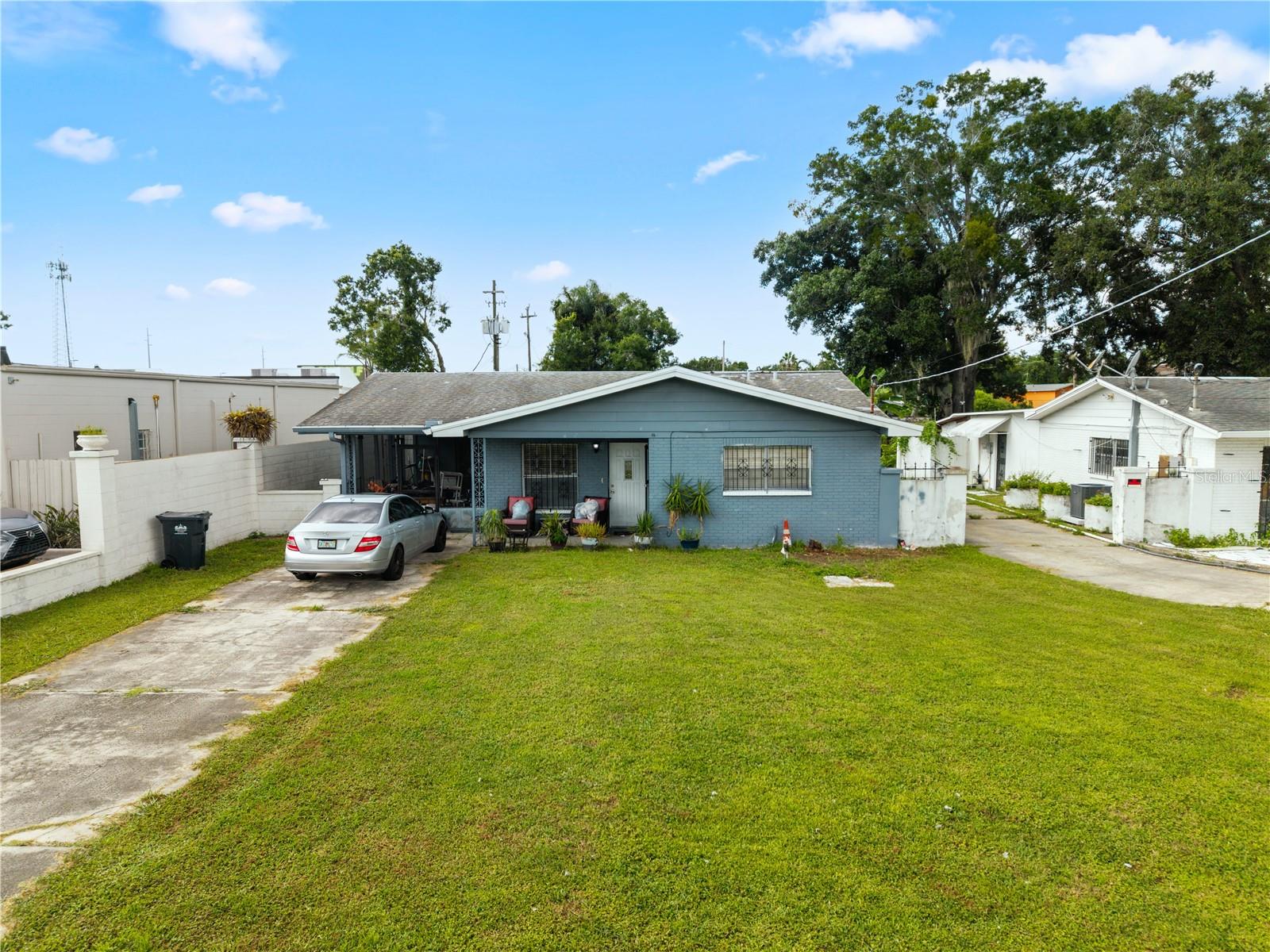 8410 N Grady Ave Property Photo 2