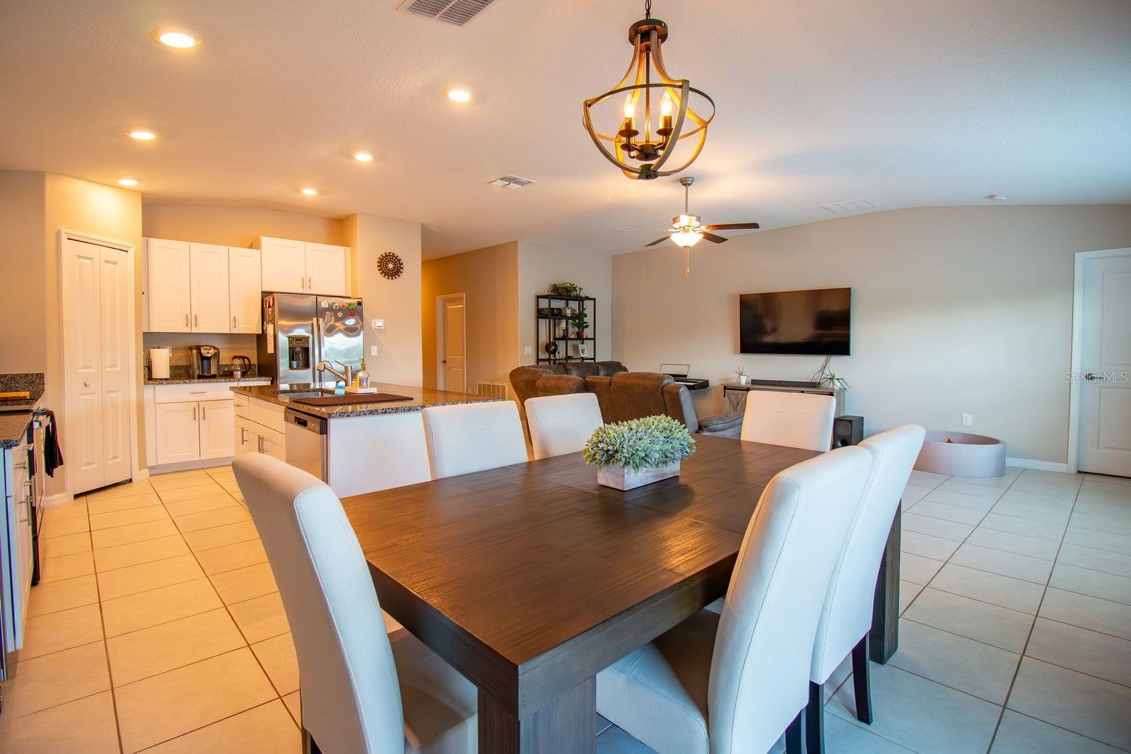 5466 Blue Azure Dr Property Photo 15