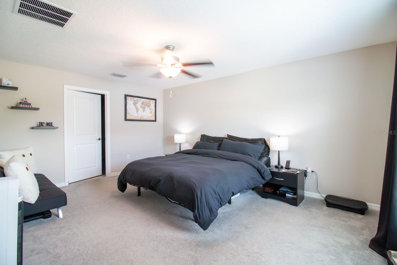 5466 Blue Azure Dr Property Photo 24