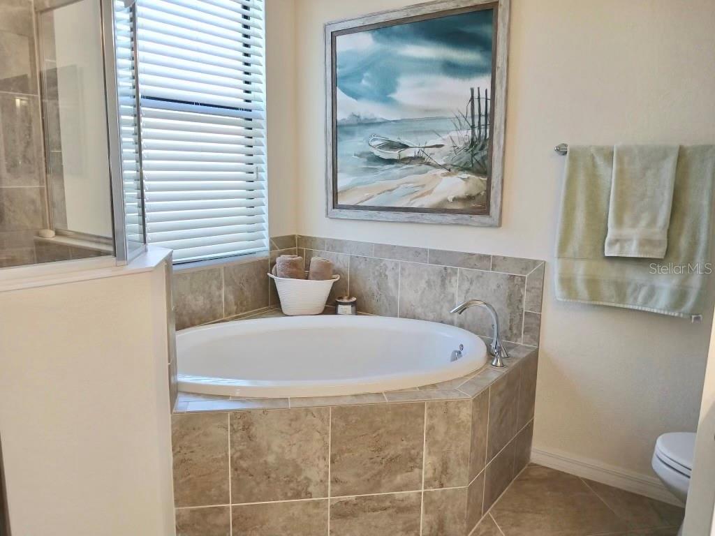 12568 Felice Dr Property Photo 8