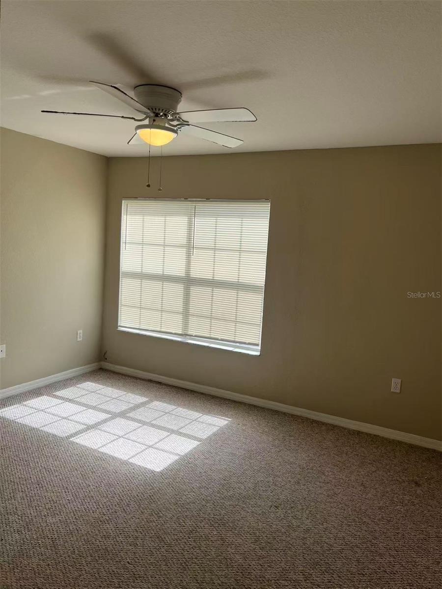 A4702008 Property Photo 5