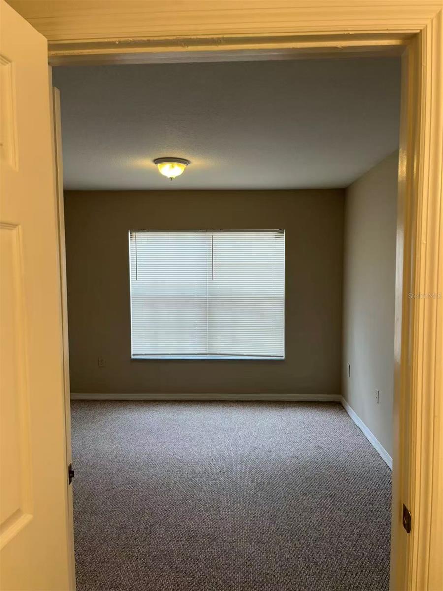 A4702008 Property Photo 7